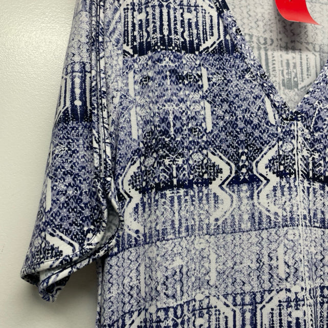 Tart Size M Women's Blue-White Pattern Shift Short Sleeve Dress