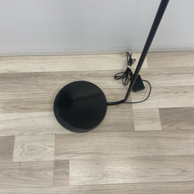 Black Metal Floor Lamp