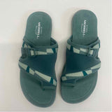 Merrell Size 8 Women's Green Pattern Camel Toe Sandals