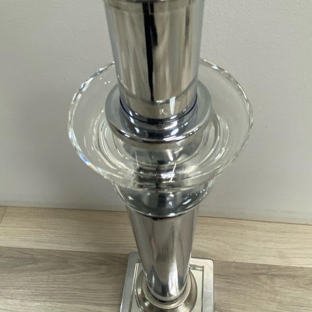 Table Top Silver Metal Lamp