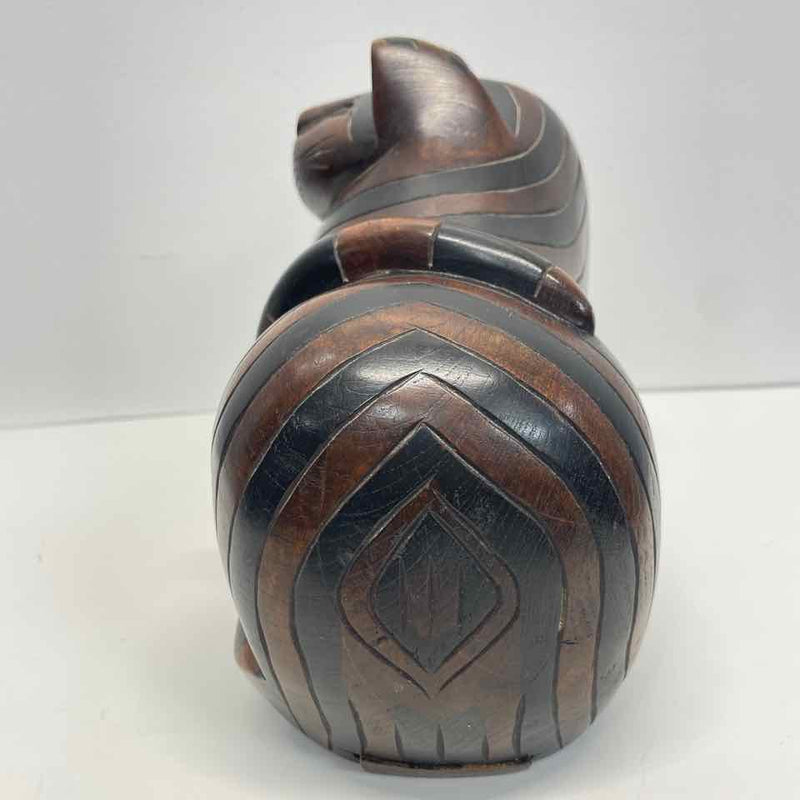 Cat figurine Anglo- indian Hand-carved mahogany. with hidden compartment