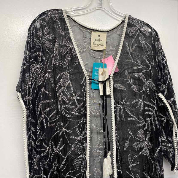 Poetic Threads Women's Size One fits most Black-White Embroidered Kimono Wrap