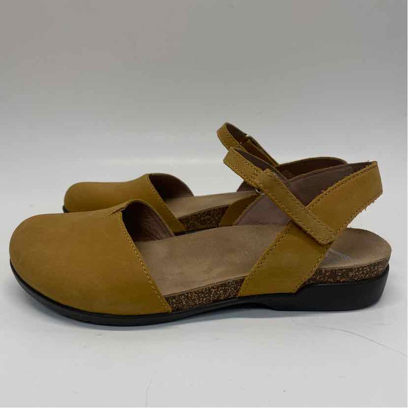 Dansko Size 37-6.5 Women's Mustard Solid Slingback Shoes