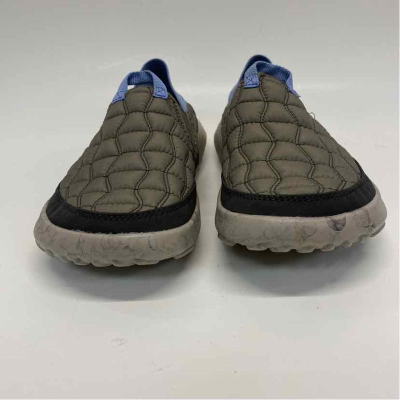 Merrell Size 7 Women's Taupe Solid Slip On Shoes
