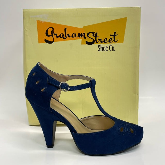 Graham Street Shoe Co Size 10 Women's Blue Cut Out Heel Shoes