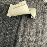 Neiman Marcus Size M Women's Gray Ribbed Sweater