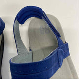 Abeo Size 7.5 Women's Blue-White Pattern Strappy Sandals