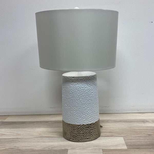 Table Top White-Silver Textured Ceramic Lamp w White Lamp Shade