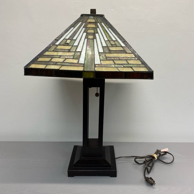 Tiffany Style Stained Glass Lamp