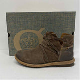 Born Size 8.5 Women's Brown Distressed Ankle Boots