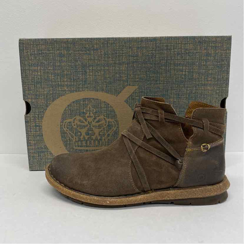 Born Size 8.5 Women's Brown Distressed Ankle Boots