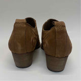 Dolce Vita Size 8.5 Women's Tan Embroidered Pointed Toe Booties