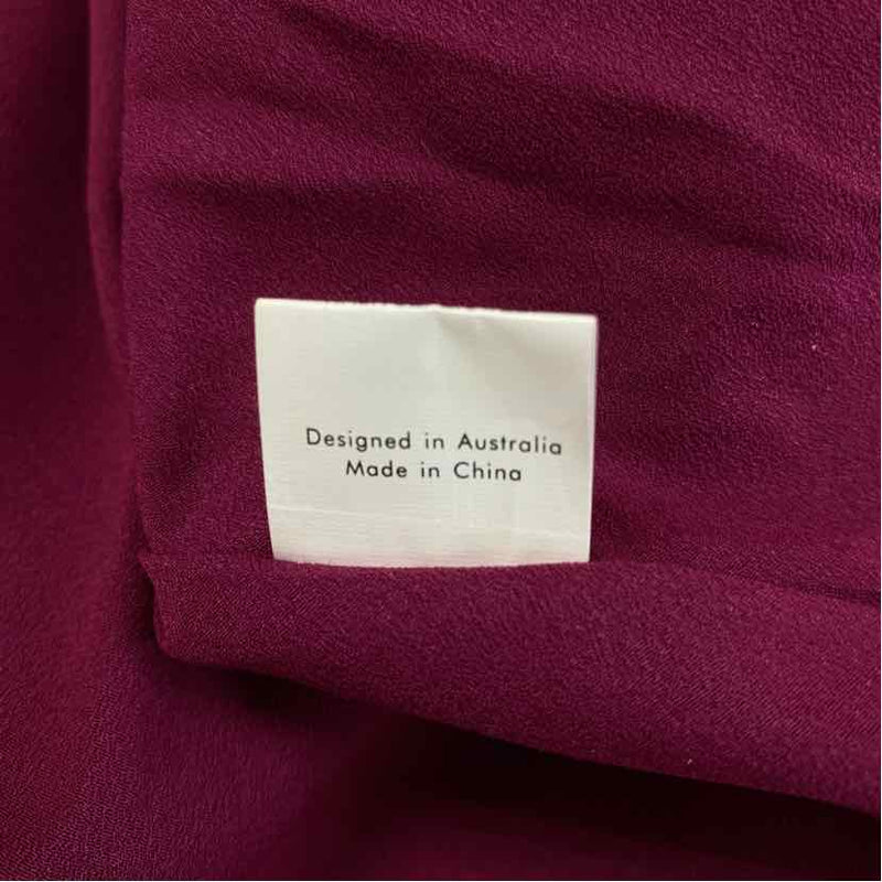 Showpo Size S-4 Women's Fuschia Floral Long Sleeve Dress