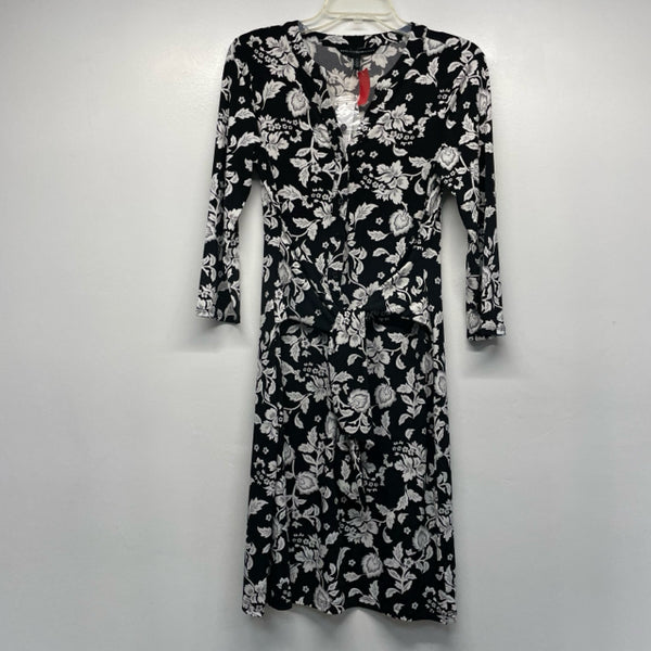 White House Black Market Size S Women's Black-White Pattern Dress