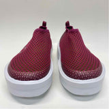 Oofos Size 8 Women's Cramberry-White Solid Slip On Shoes