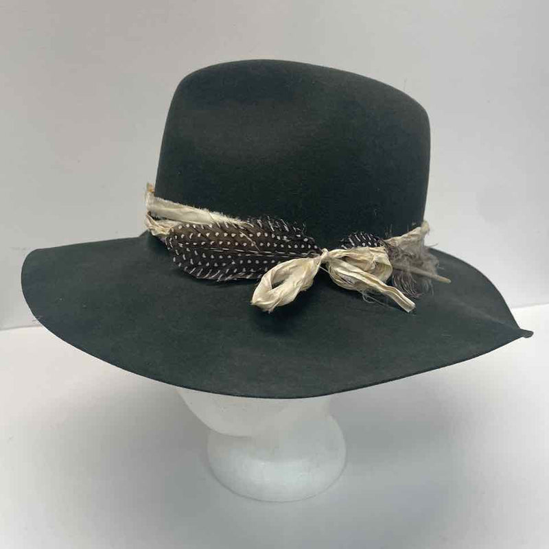 Lovely Bird Solid Green Felt Hat