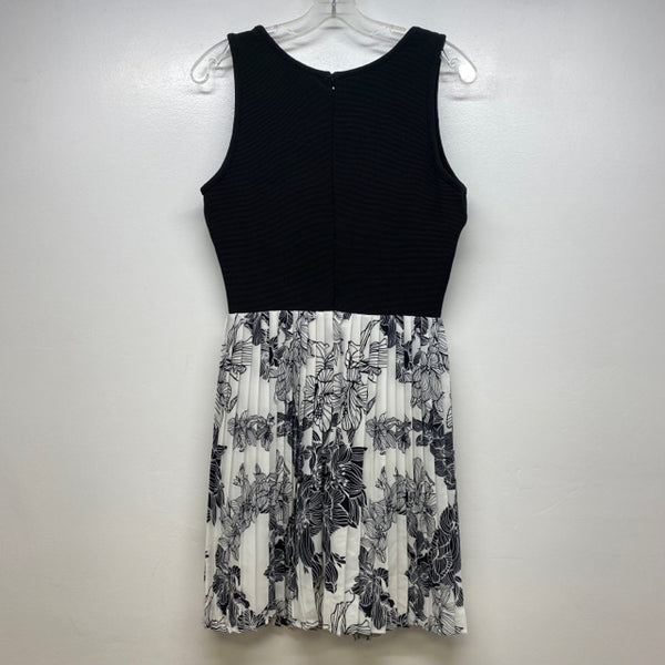 Francesca's Birdcage - Anthropologi Size M Women's Black-White Floral Dress