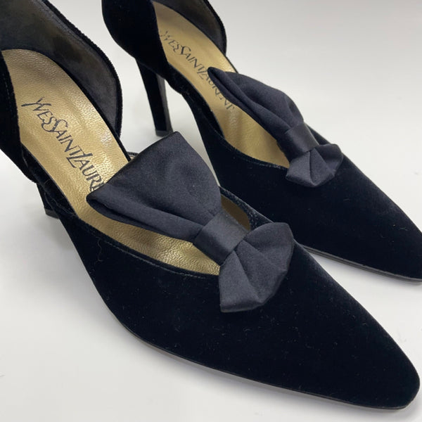Yves Saint Laurent Size 7.5 Women's Black Solid Pump Heels