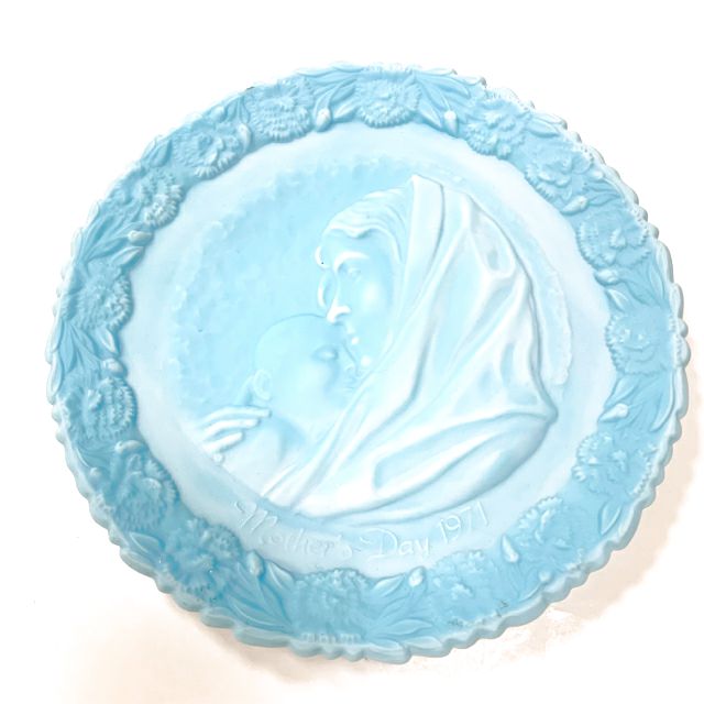 Fenton Plate - Madonna with The Sleeping Child