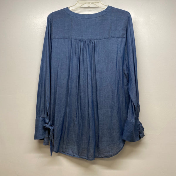 Loft Size S Women's Blue Solid Button Up Blouse