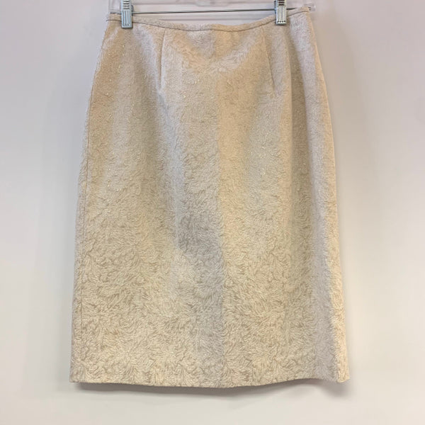 Adrianna Papell Size 8 Cream-Gold Embossed Pencil Skirt
