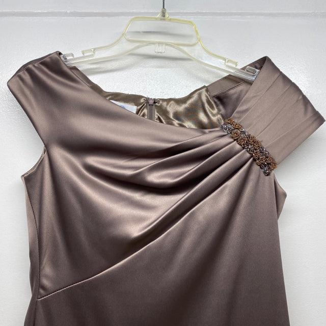 Patra Size 4 Women's Brown Solid Sleeveless Dress
