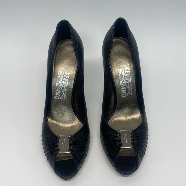Salvatore Ferragamo Size 10 Women's Black Animal Print Open Toe Shoes