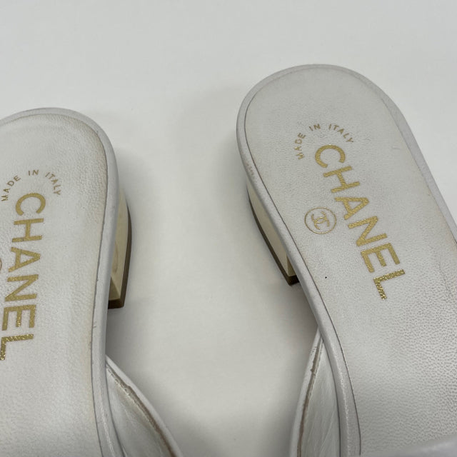 Chanel Size 39-8.5 Women's White Solid Mules Shoes -2019