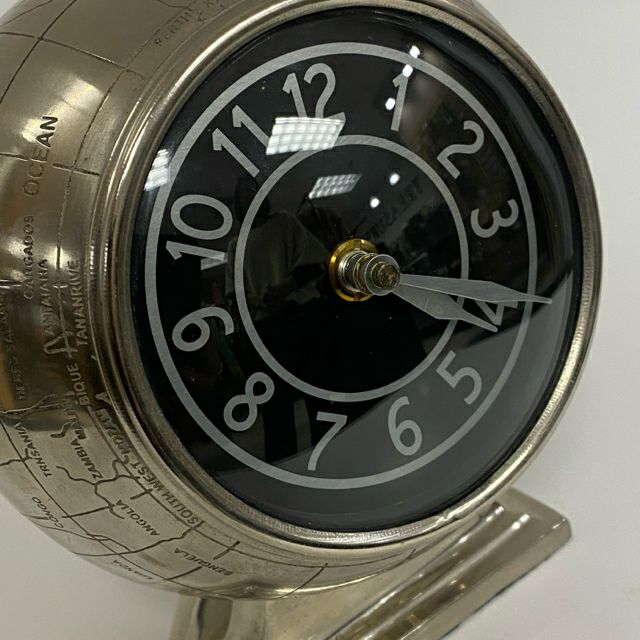 Z Gallery Silver Metal World Globe Shape Clock