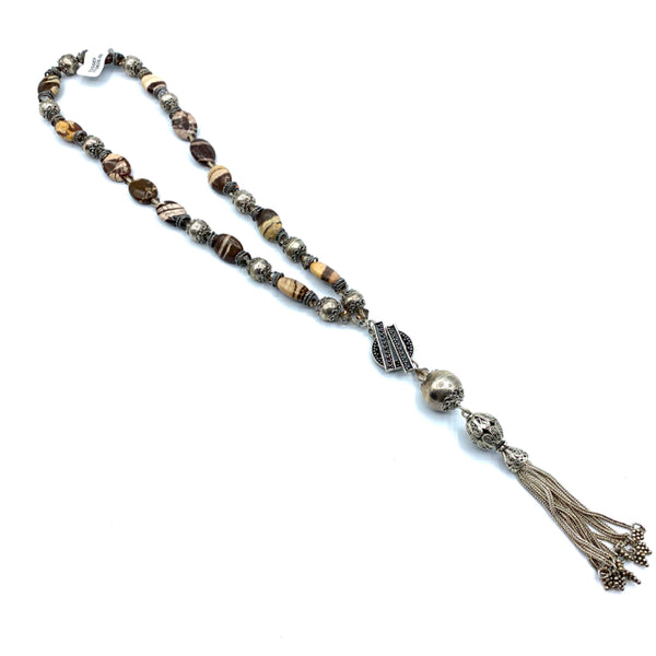 Necklace strand oval dangle stone silver beads