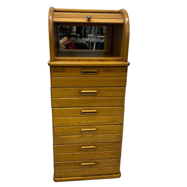 Broyhill Lingerie Brown Solid Oak Dressers/Chest