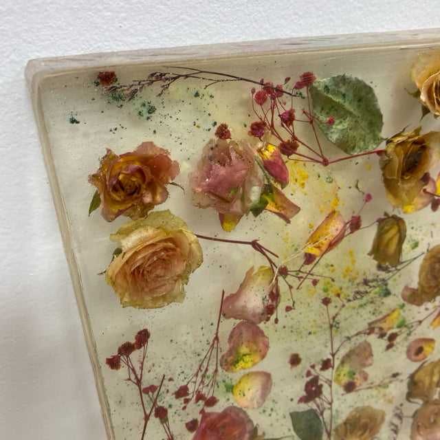 Roses Epoxy Resin Plaque