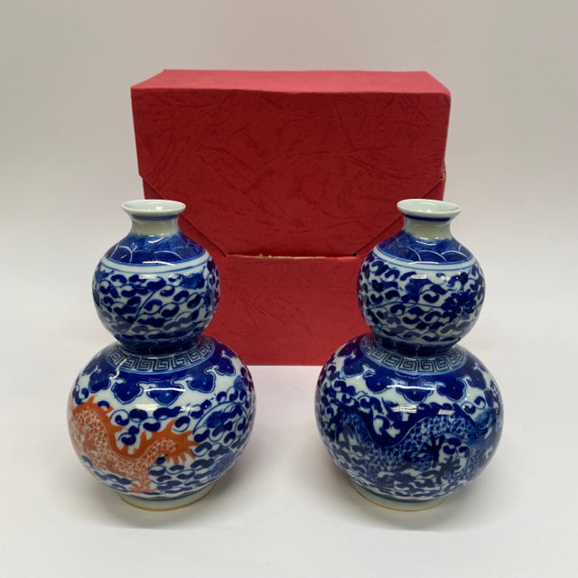 Mitac Blue-White Porcelain Set of 2 Porcelain Vase