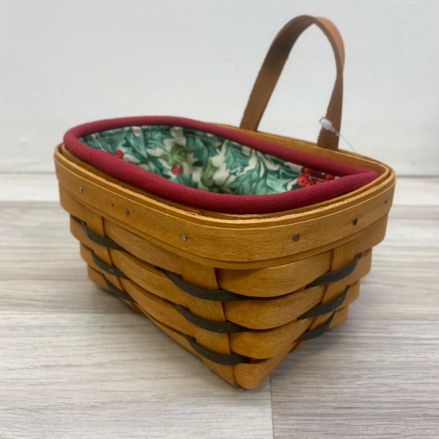 Longaberger Tan Wicker Basket with Leather Handle and Christmas Fabric Liner