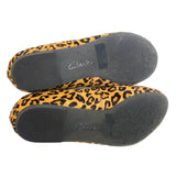Clarks Size 5 Women's Brown black Animal Print Flats Shoes