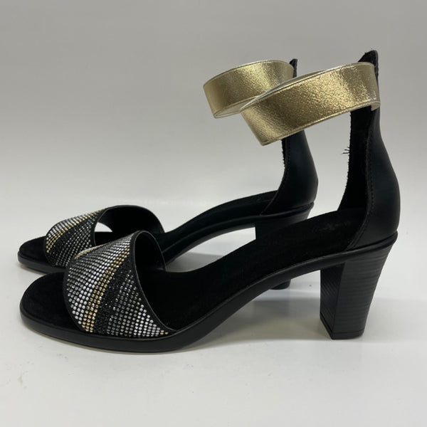 Pusa Women's Size 11 Black-Multi Textured Strappy Sandals