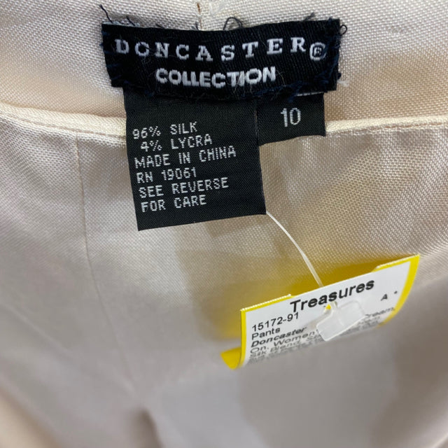 Doncaster Women's Size 10 Cream Solid Flare Hem Pants