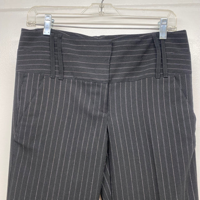 Arden B Size 4 Women's Black-White Stripe Trouser Pants