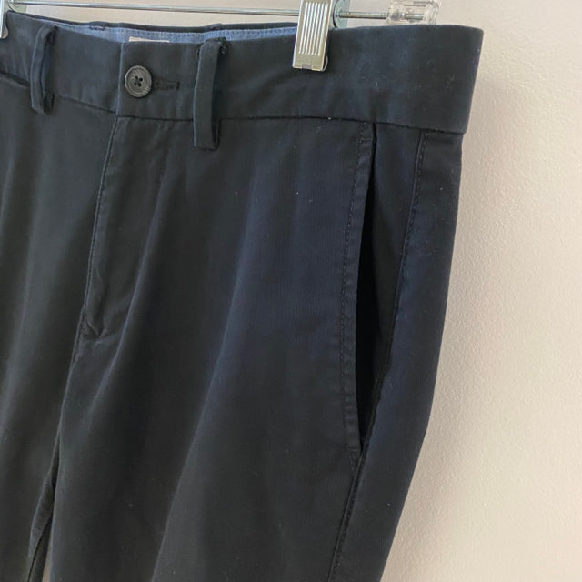 Gap Women's Size 30-10 Black Solid Chino Pants