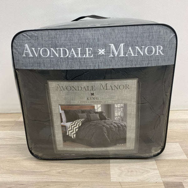 Avondale Manor Ella Grey Bed Cover