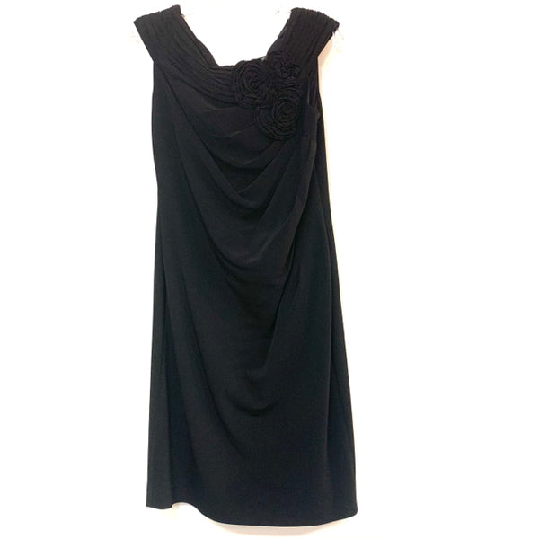 Adrianna Papell Size 8-M Black Solid Cocktail Sleeveless  Dress