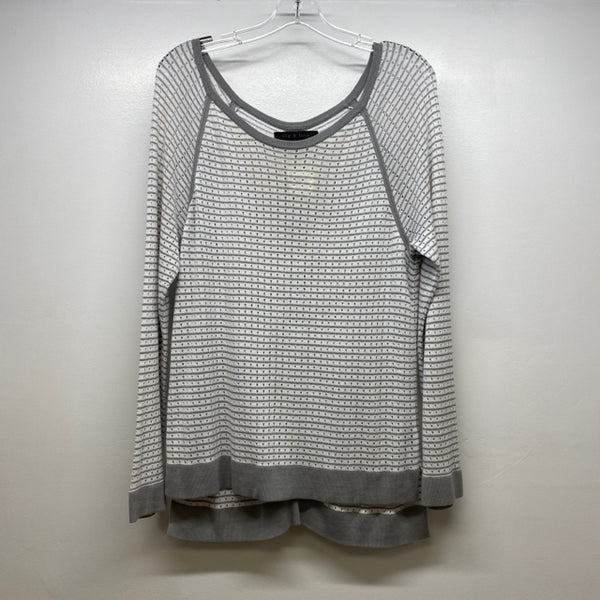 Rag & Bone Size M Women's White-Gray Striped Crew Neck Sweater