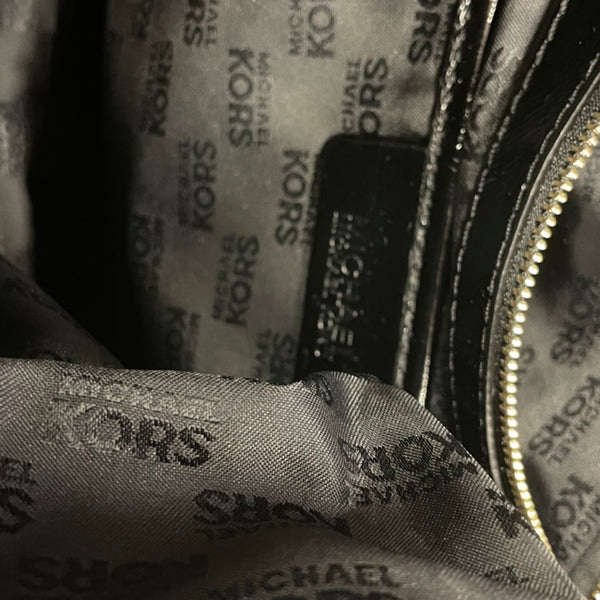 Michael kors purse lining best sale