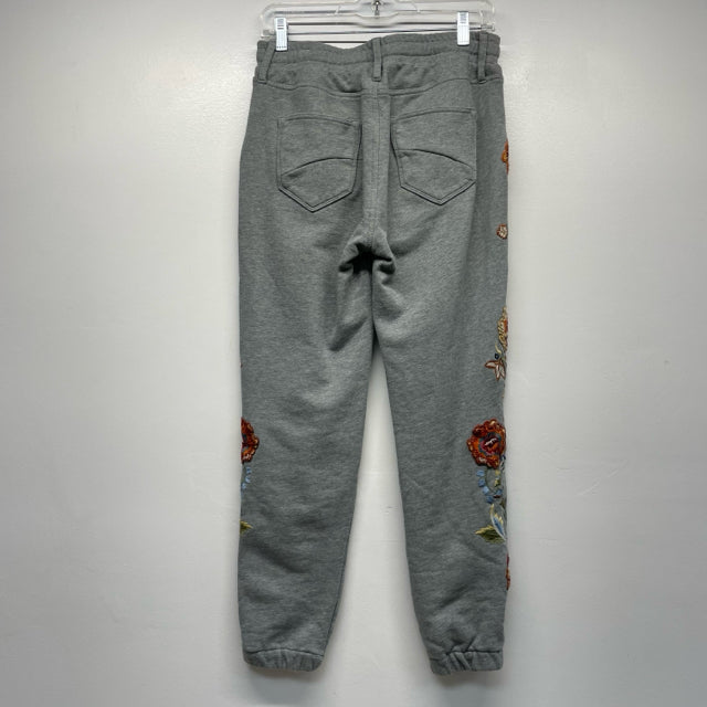 Driftwood Size L Women's Gray-Multi Applique Jogger Activewear Pants