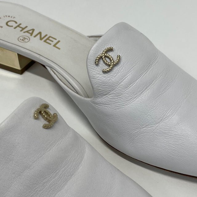 Chanel Size 39-8.5 Women's White Solid Mules Shoes -2019