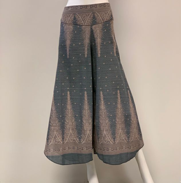 Pants cotton flat waist flare leg -  Feathers print