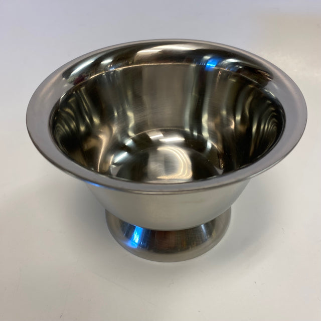 Oneida Silver Steinless Bowl
