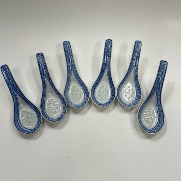 Vintage White-Blue Porcelain Chinese Rice Grain Pattern Soup Spoons - Set of 6