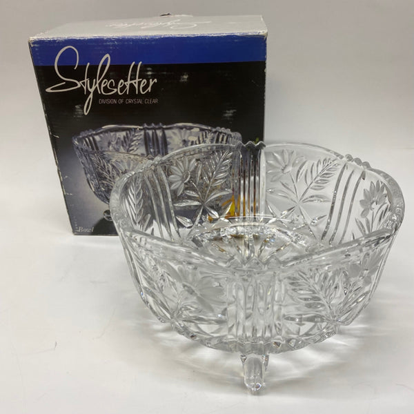 Stylesetter Footed Clear Crystal Bowl